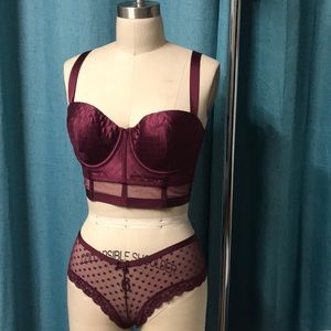 Very Sexy Victorias Secret Quilted Bustier